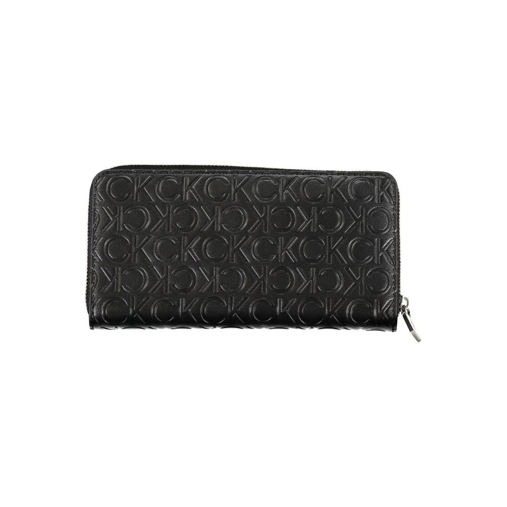 Calvin Klein Elegant Five-Compartment Designer Wallet